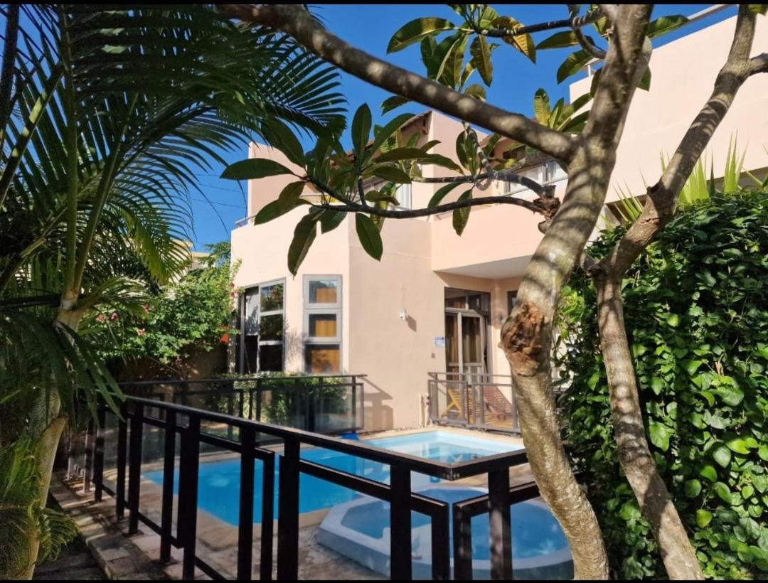 Villa Centre Grand-Baie Exterior photo